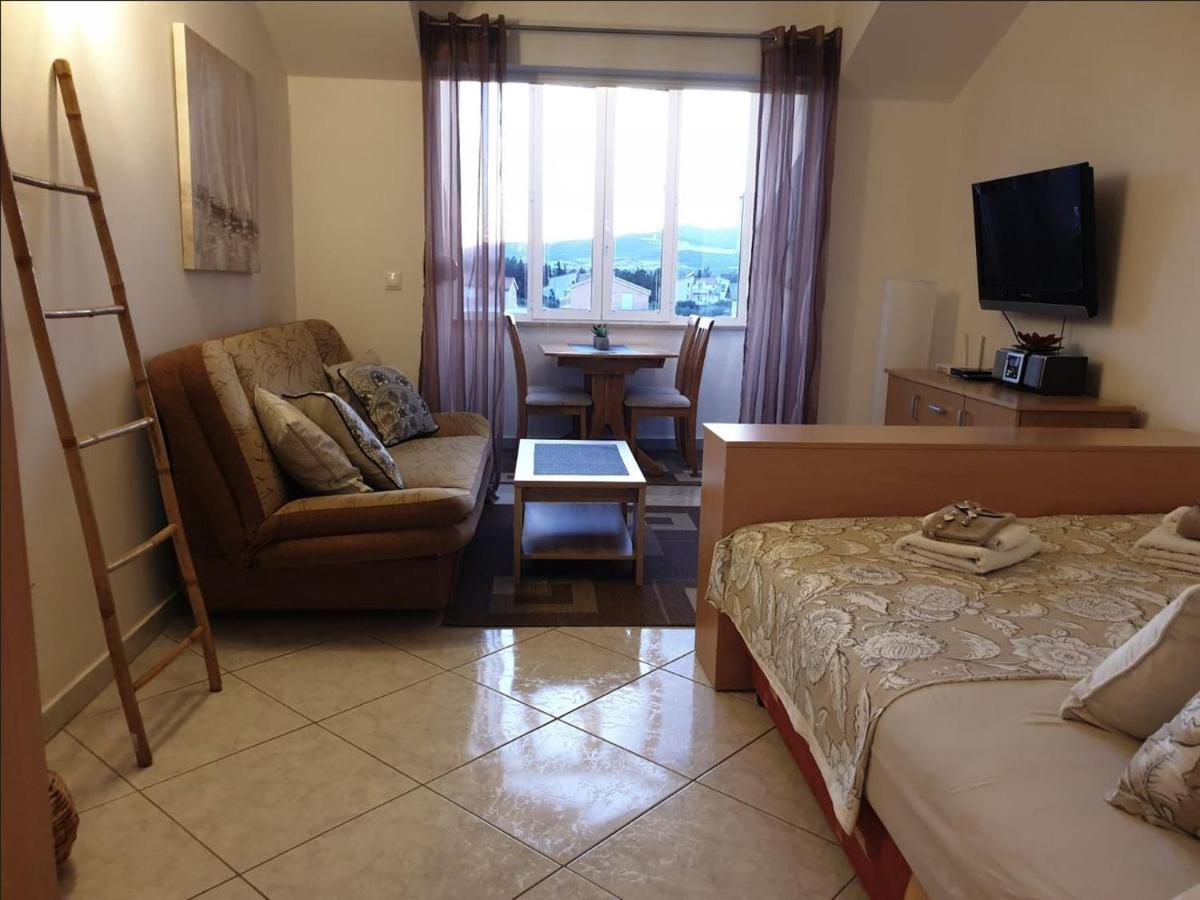 Apartment Eso Kaštela Extérieur photo